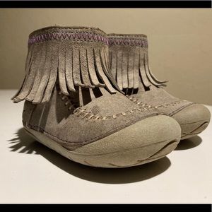 3/$15 LEATHER MOCCASIN BOOTIE